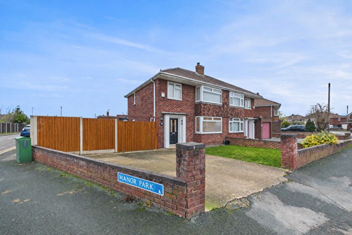 3 Bedroom Semi Detached House For Sale In Nine Elms Road, Longlevens, Gloucester, GL2