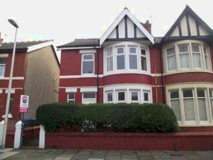 3 Bedroom Semi-Detached House To Rent In Leckhampton Road, Blackpool, FY1