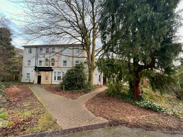 3 Bedroom Apartment To Rent In Burton Road, Littleover, Derby, DE23
