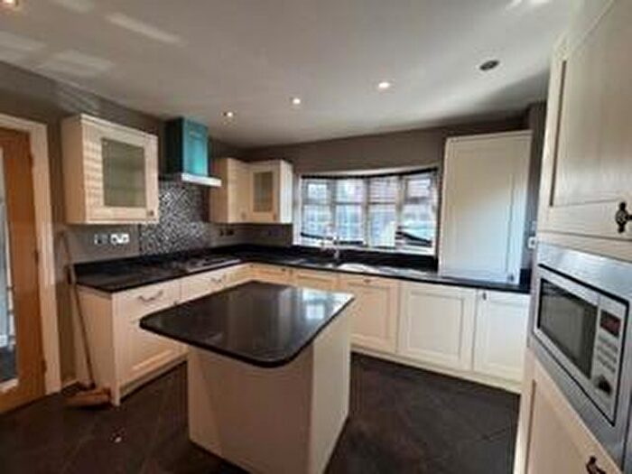 3 Bedroom Semi Detached House To Rent In Hadcroft Grange, Stourbridge, DY9
