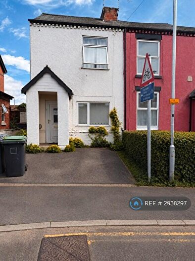 3 Bedroom Semi-Detached House To Rent In City Road, Nottingham, NG9