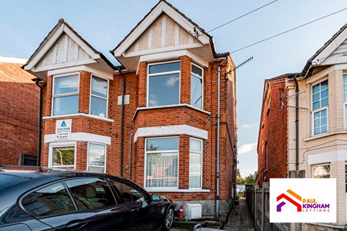 2 Bedroom Maisonette To Rent In Benjamin Road, High Wycombe, HP13