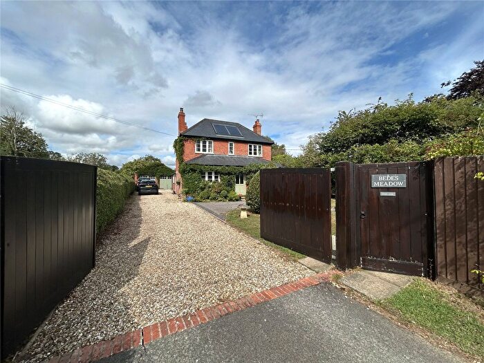 4 Bedroom Detached House For Sale In Buckhorn Weston, Gillingham, Dorset, SP8