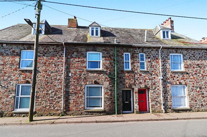 3 Bedroom Terraced House For Sale In South Street, South Molton, Devon, EX36