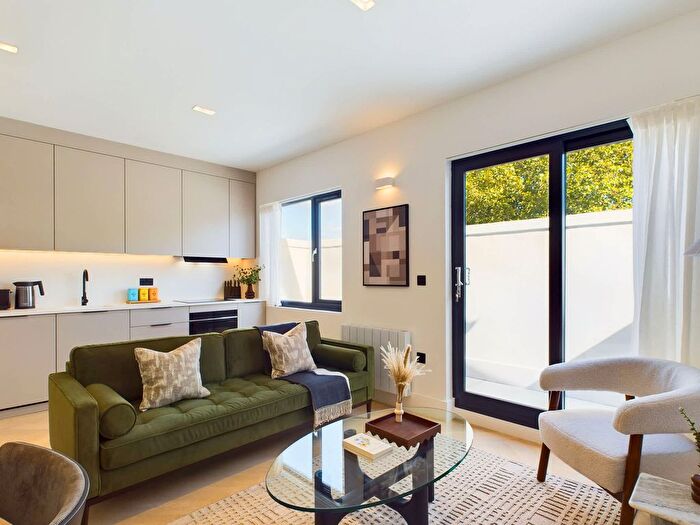 1 Bedroom Flat To Rent In London Borough Of Brent, NW6