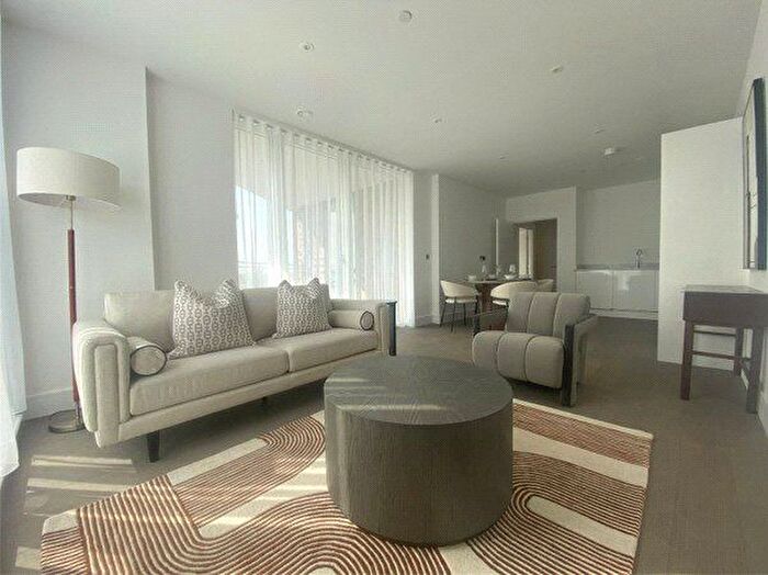 1 Bedroom Flat To Rent In Bookbinder Point, Acton, W3