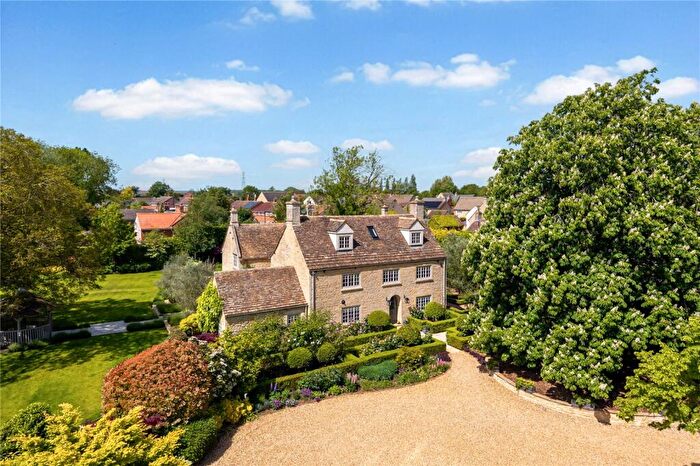 5 Bedroom Detached House For Sale In Woodhall Manor, Helpston, PE6