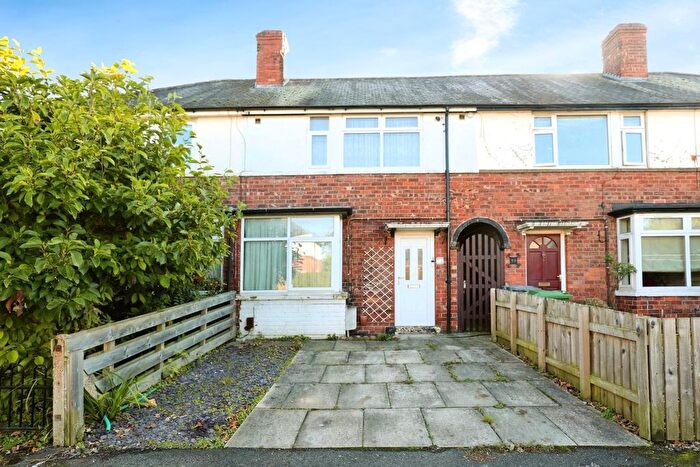 2 Bedroom Terraced House For Sale In Burlington Avenue, York, YO10