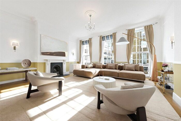 4 Bedroom Terraced House To Rent In Conway Street, London, W1T