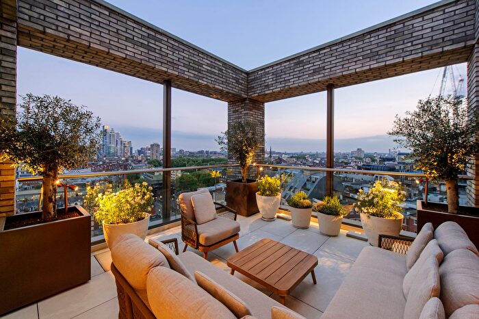 3 Bedroom Flat For Sale In Victoria Street, London, SW1H