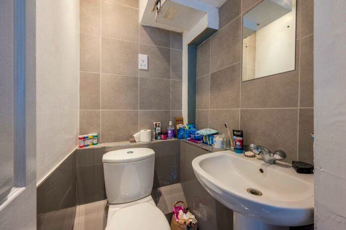 2 Bedroom Flat To Rent In Barbican, Barbican, London, EC1A