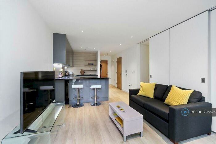 Studio To Rent In Nature View Apartments, London, N4
