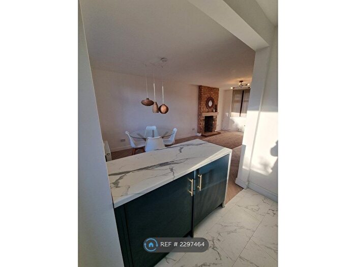 3 Bedroom End Of Terrace House To Rent In Coventry, Coventry, CV2