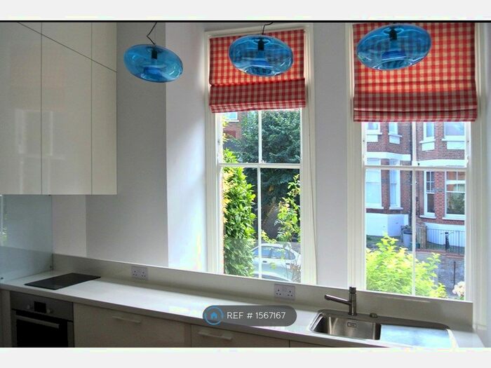 1 Bedroom Flat To Rent In Hornsey Rise Gardens, London, N19