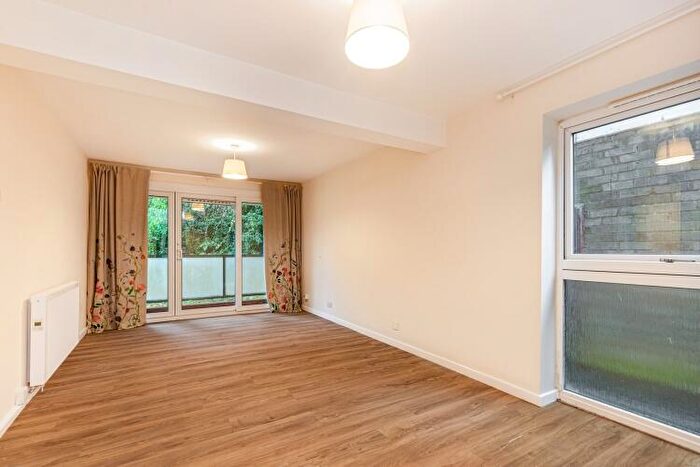 1 Bedroom Apartment To Rent In Cholesbury Grange, Headington, OX3