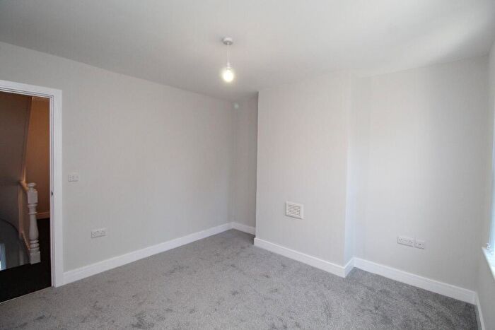 3 Bedroom Terraced House To Rent In Mundella Road, The Meadows, Nottingham, NG2