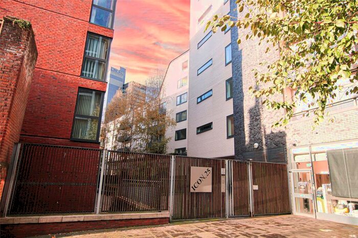 2 Bedroom Apartment To Rent In Icon Building, Shudehill, Manchester, M4
