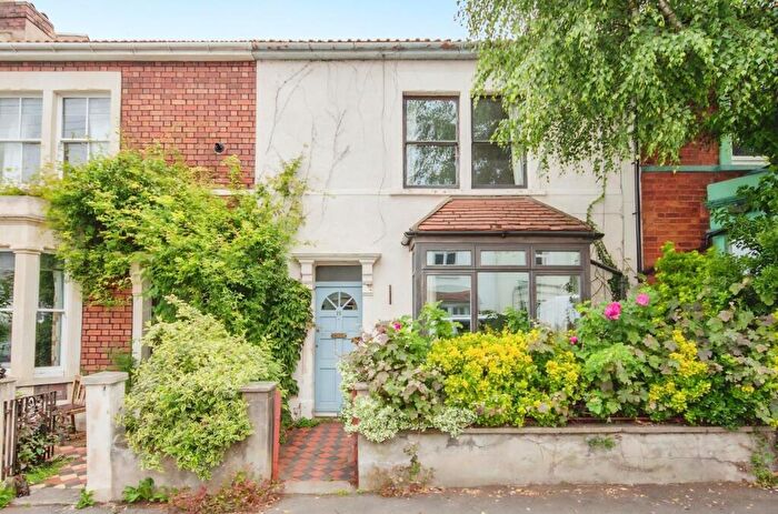 3 Bedroom Terraced House For Sale In Gratitude Road, Greenbank, Bristol, BS5