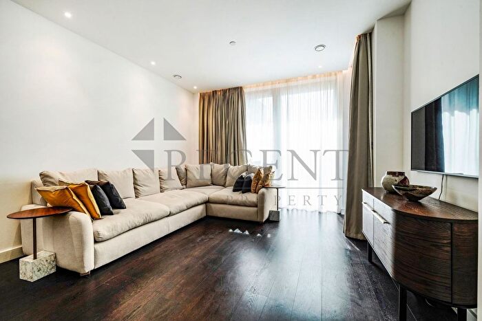2 Bedroom Flat To Rent In Haines House, Wandsworth, SW11