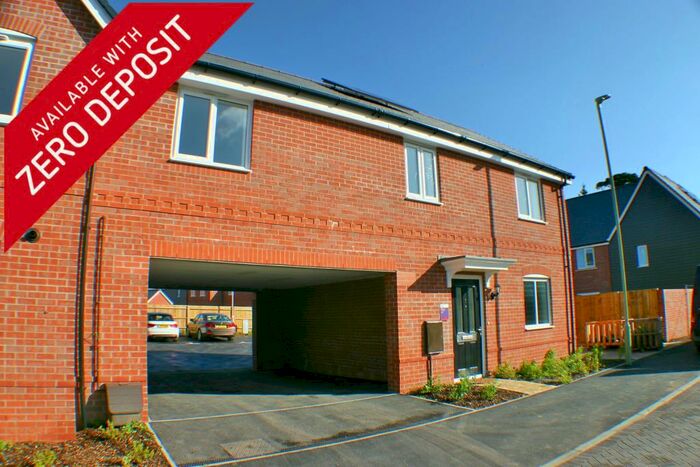 2 Bedroom Detached House To Rent In Langtry Crescent, Bursledon, SO31