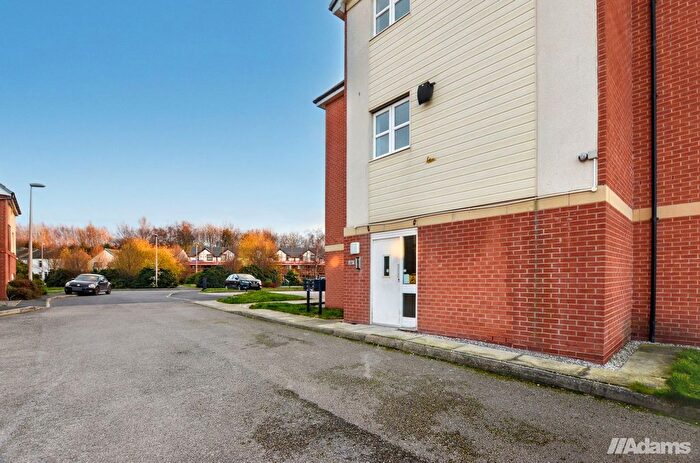 2 Bedroom Flat For Sale In Lockfield, Runcorn, WA7