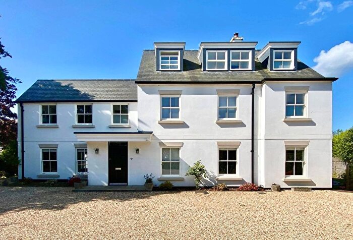 5 Bedroom Detached House For Sale In Belmore Lane, Lymington, Hampshire, SO41