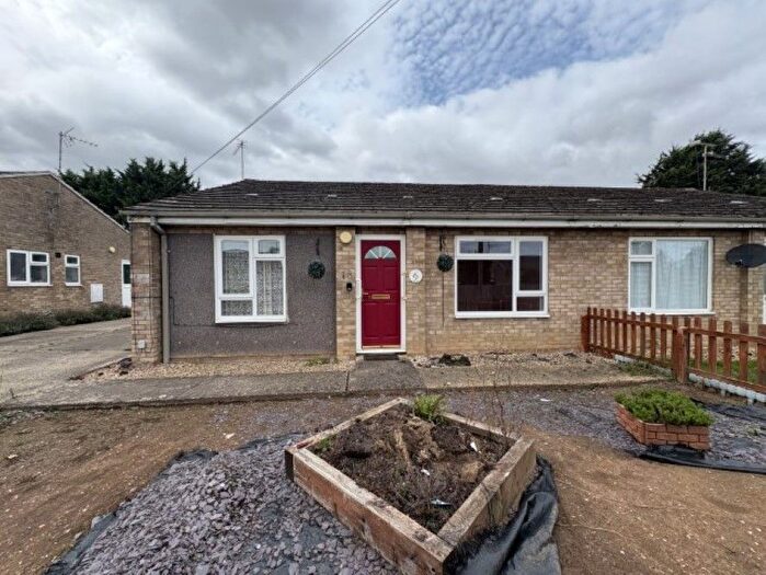 2 Bedroom Semi-Detached Bungalow For Sale In Warrens Road, Clenchwarton, King's Lynn, Norfolk, PE34