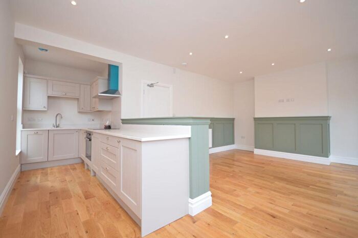 2 Bedroom Apartment To Rent In Cromer, NR27