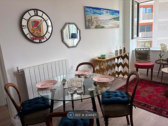 1 Bedroom Flat To Rent In Fielding House, London, SE28