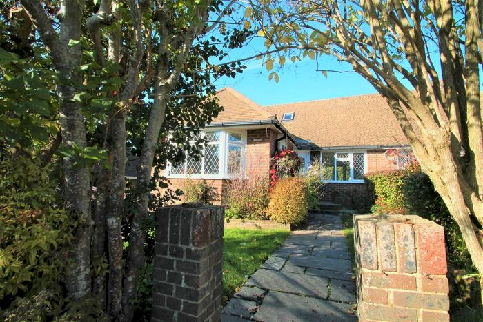 3 Bedroom Semi-Detached Bungalow To Rent In Ladies Mile Road, Brighton, BN1