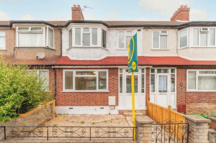 3 Bedroom Terraced House To Rent In Kynaston Avenue, Thornton Heath, CR7