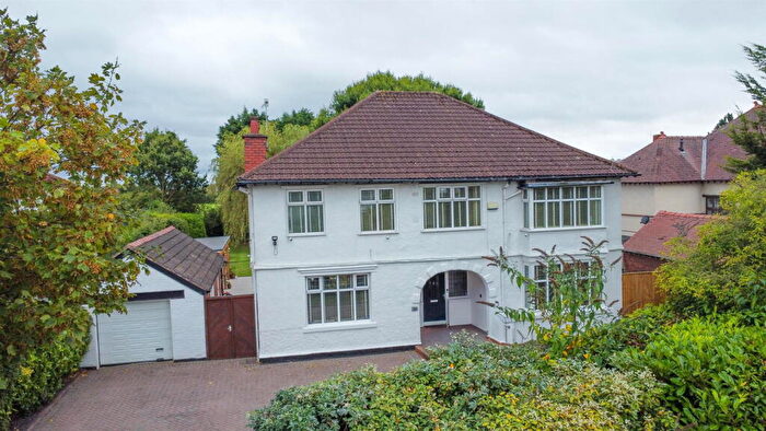 4 Bedroom Garage / Parking To Rent In Beryl Road, Prenton, CH43