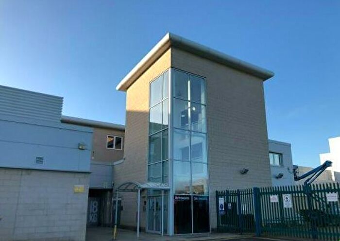 1 Bedroom Flat To Rent In Misterton Court, Orton Goldhay, Peterborough, PE2