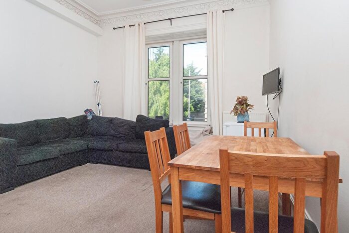 4 Bedroom Flat To Rent In East Mayfield, Edinburgh, EH9