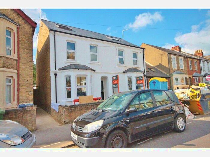 6 Bedroom Semi-Detached House To Rent In Hurst Street, Cowley, East Oxford, OX4