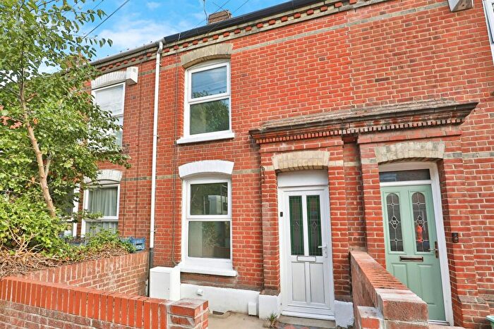 3 Bedroom Terraced House For Sale In Bull Close Road, Norwich, NR3