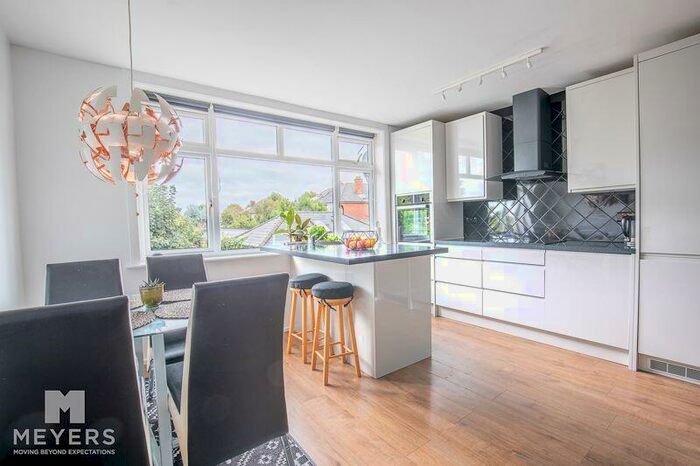 2 Bedroom Flat To Rent In Christchurch Road, Bournemouth, BH7