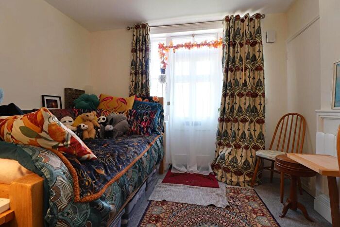 Studio To Rent In - Bridge Place, Godmanchester, Cambs, PE29