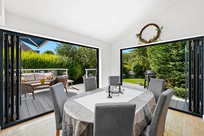 4 Bedroom Detached House For Sale In Ship Street, East Grinstead, RH19