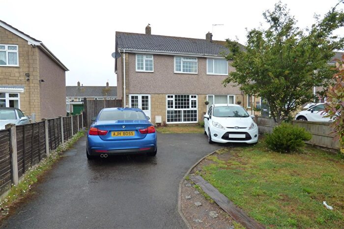 3 Bedroom Semi-Detached House To Rent In Badminton Road, Coalpit Heath, Bristol, Gloucestershire, BS36