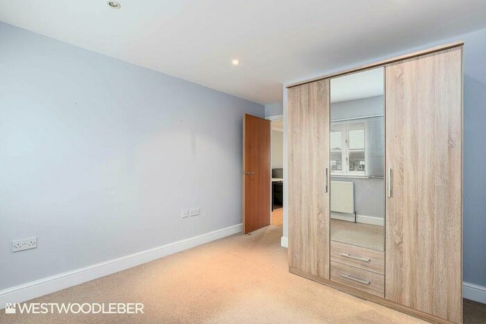 1 Bedroom Ground Maisonette To Rent In Hops House, Hoddesdon, EN11