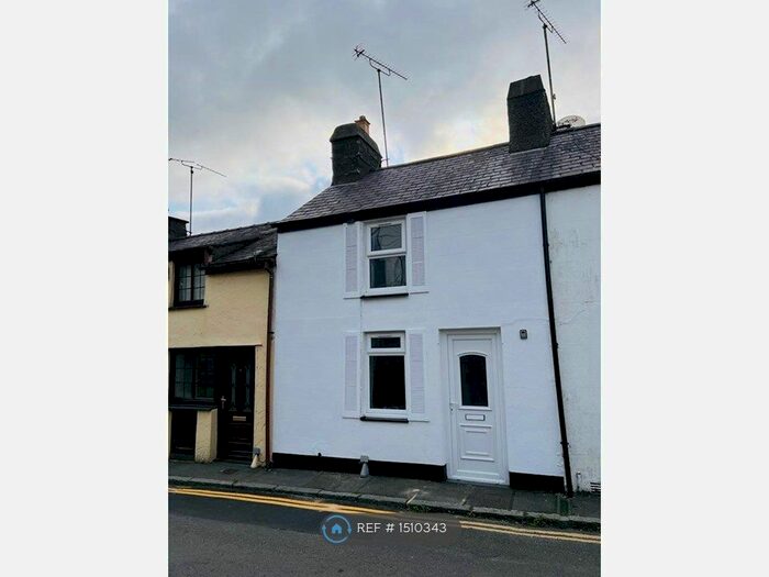 2 Bedroom Terraced House To Rent In North Street, Pwllheli, LL53