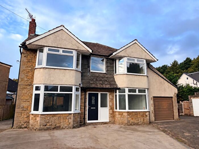 4 Bedroom Detached House To Rent In Glendale, Bingley, West Yorkshire, BD16