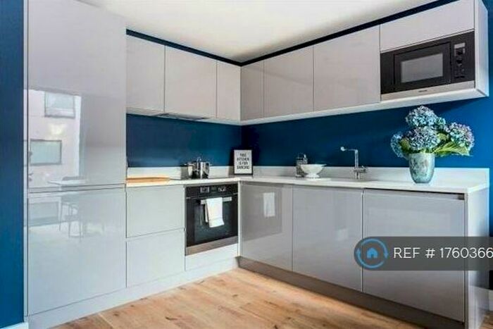 2 Bedroom Flat To Rent In Northdown Street, London, N1