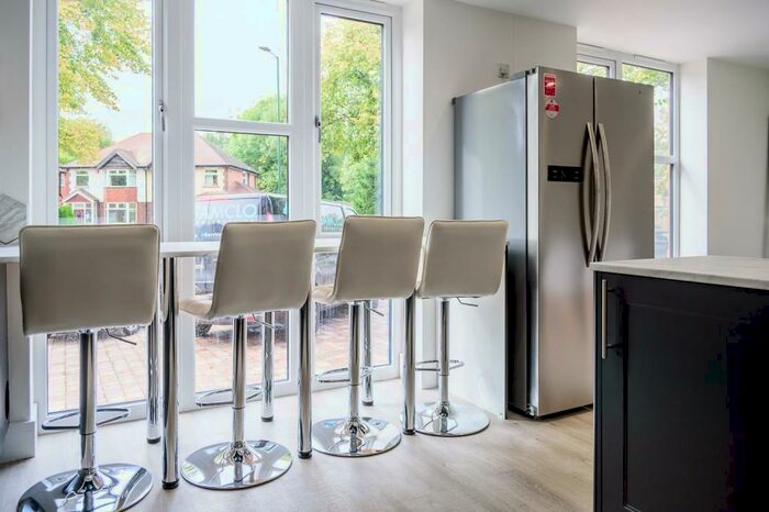 8 Bedroom Duplex To Rent In **&pound;pppw ** The Cave, Queens Road East, Beeston, Nottingham, NG9