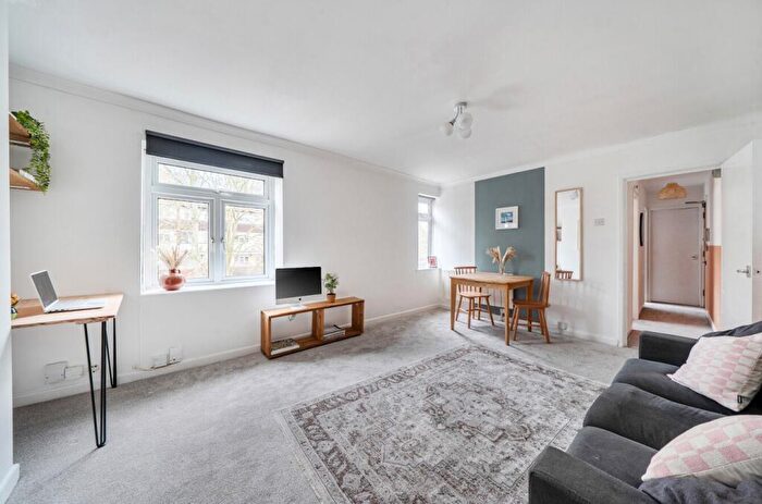 1 Bedroom Apartment To Rent In Lansdowne Lane, London, SE7