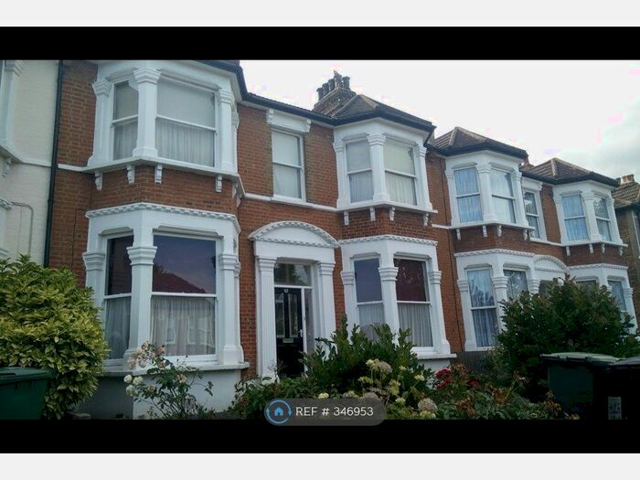 4 Bedroom Terraced House To Rent In Wellmeadow Road, London, SE6