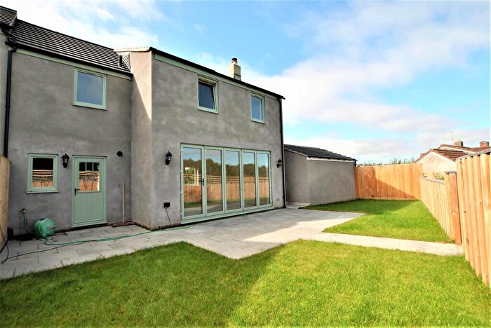 3 Bedroom House To Rent In Siston Common, Bristol, BS15