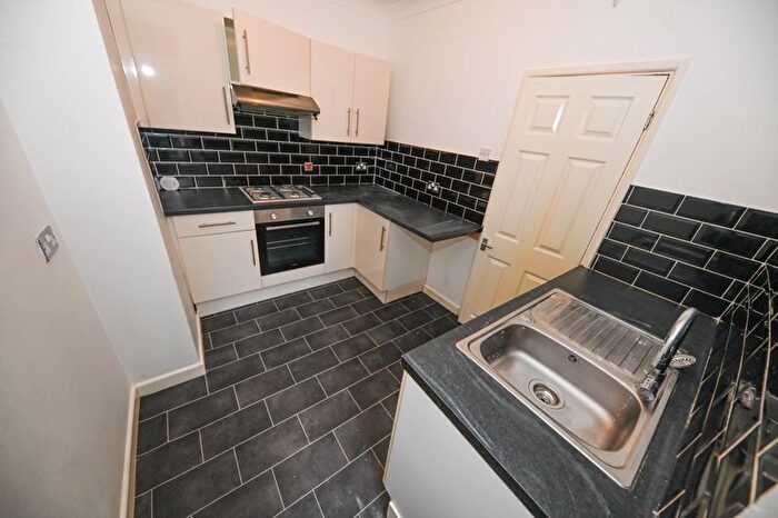 3 Bedroom Terraced House To Rent In Mayhall Road, Portsmouth, PO3