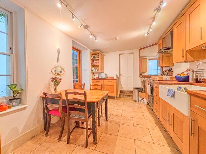 1 Bedroom Apartment To Rent In West Mall, Clifton, Bristol, BS8